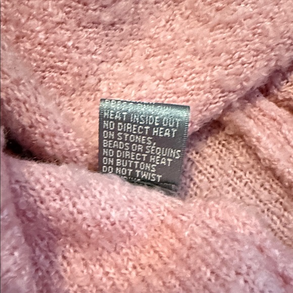 Berek Coquette Pink Knit 90’s Vintage Sweater with Bows - Picture 10 of 16